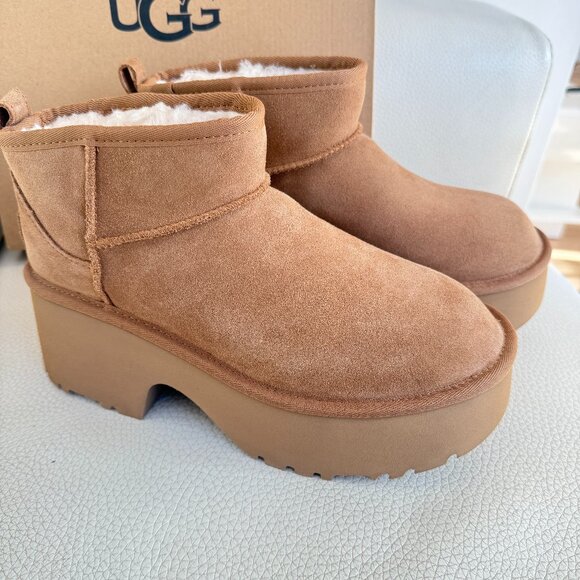 NIB UGG SUEDE CLASSIC ULTRA MINI NEW HEIGHTS BOOTS BOOTIE CHESTNUT 9 - Picture 1 of 8